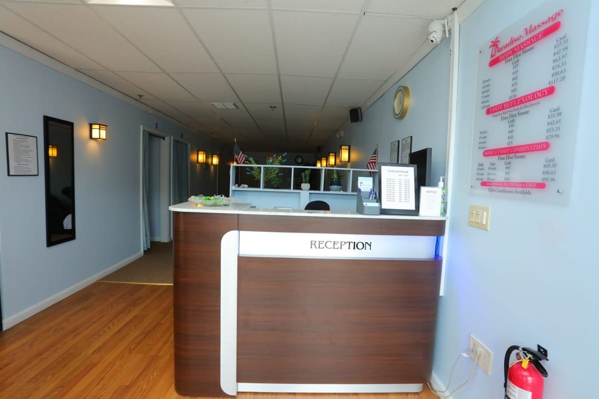 The Paradise Massage reception and lobby in Matawan, NJ